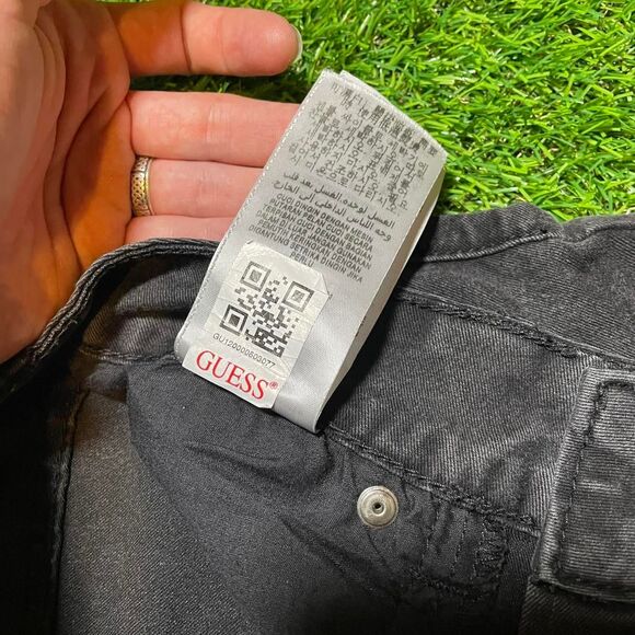 Y2K Guess women’s low-rise black light flare skinny jeans (27) - Picture 8 of 8